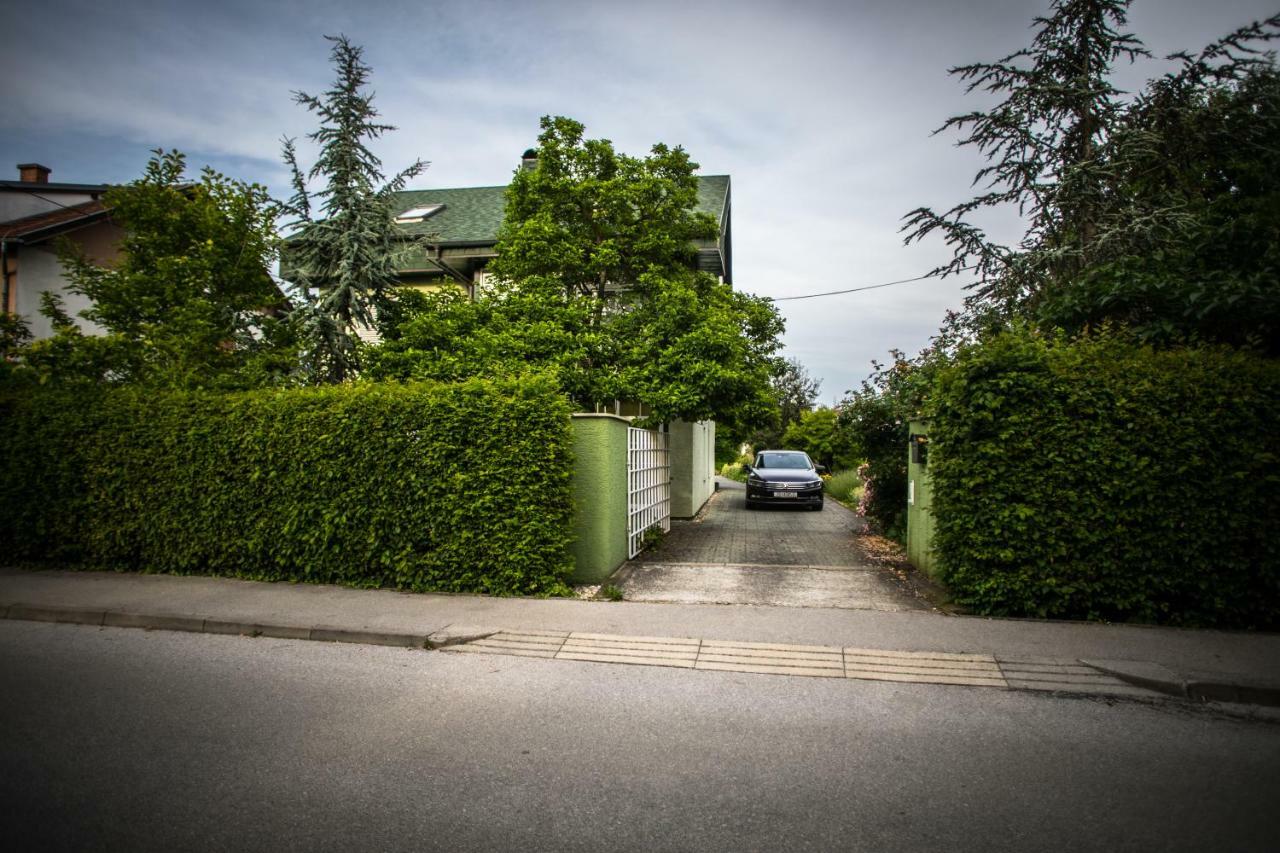 Apartman Magnolia Ivanić-Grad Exterior foto